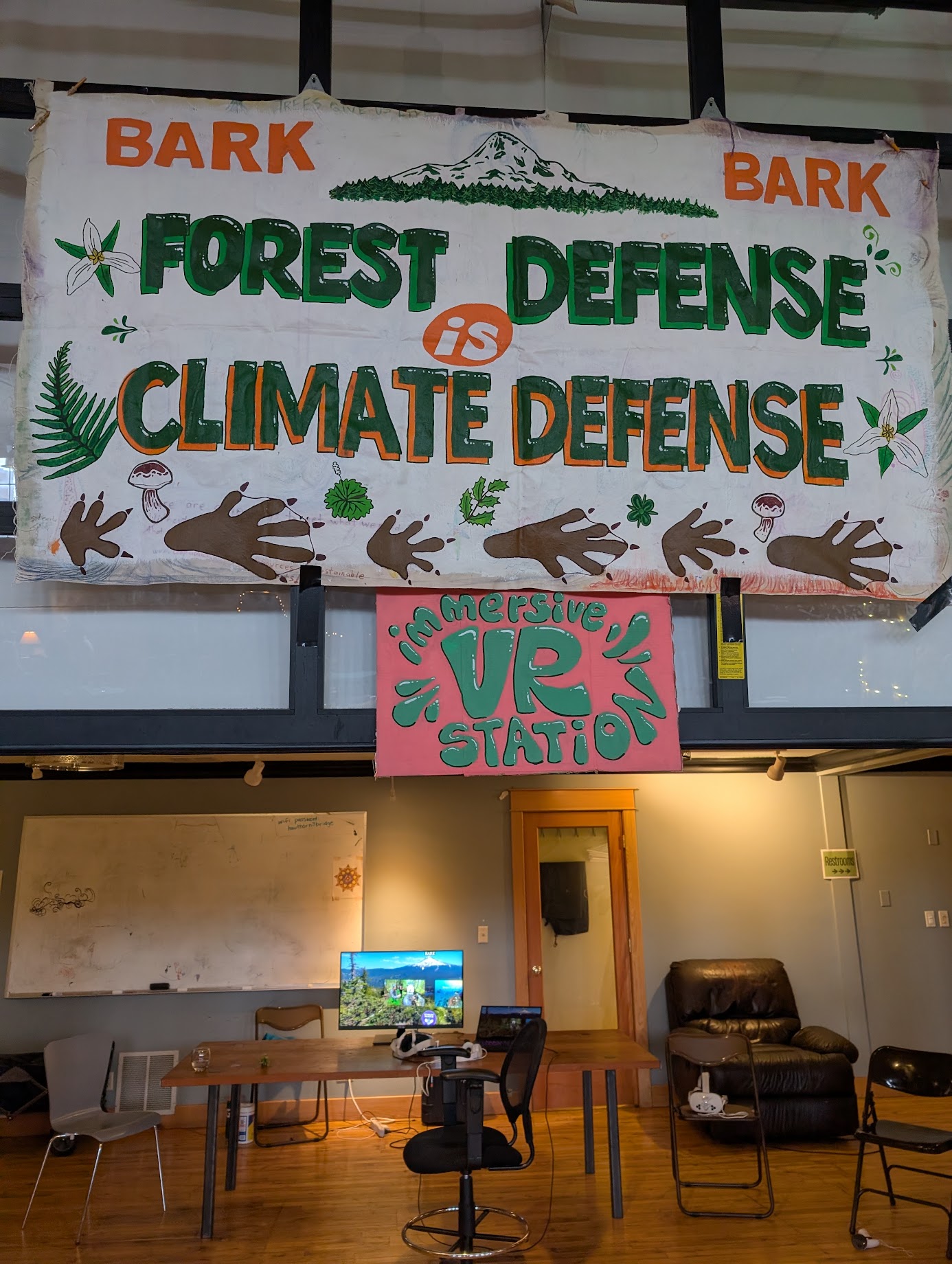 VR station setup at Bark environmental advocacy fundraiser event